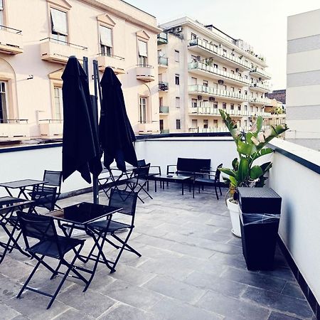 8Room Hotel Catane Extérieur photo
