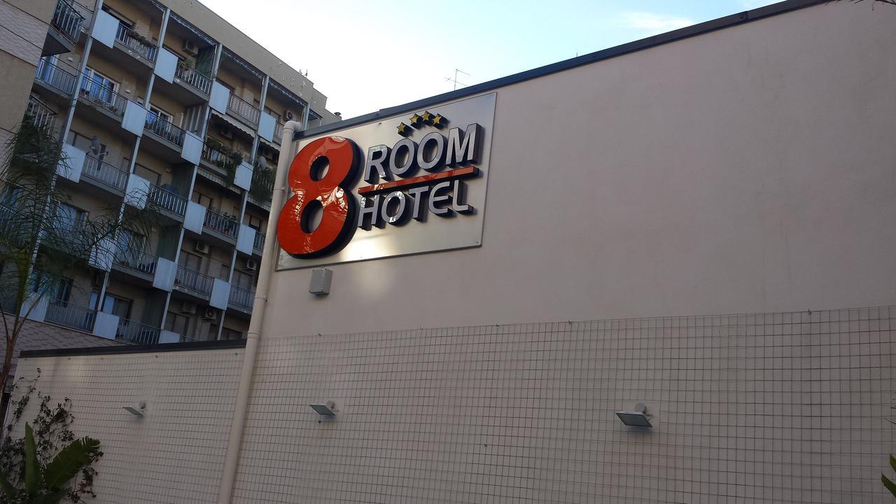 8Room Hotel Catane Extérieur photo