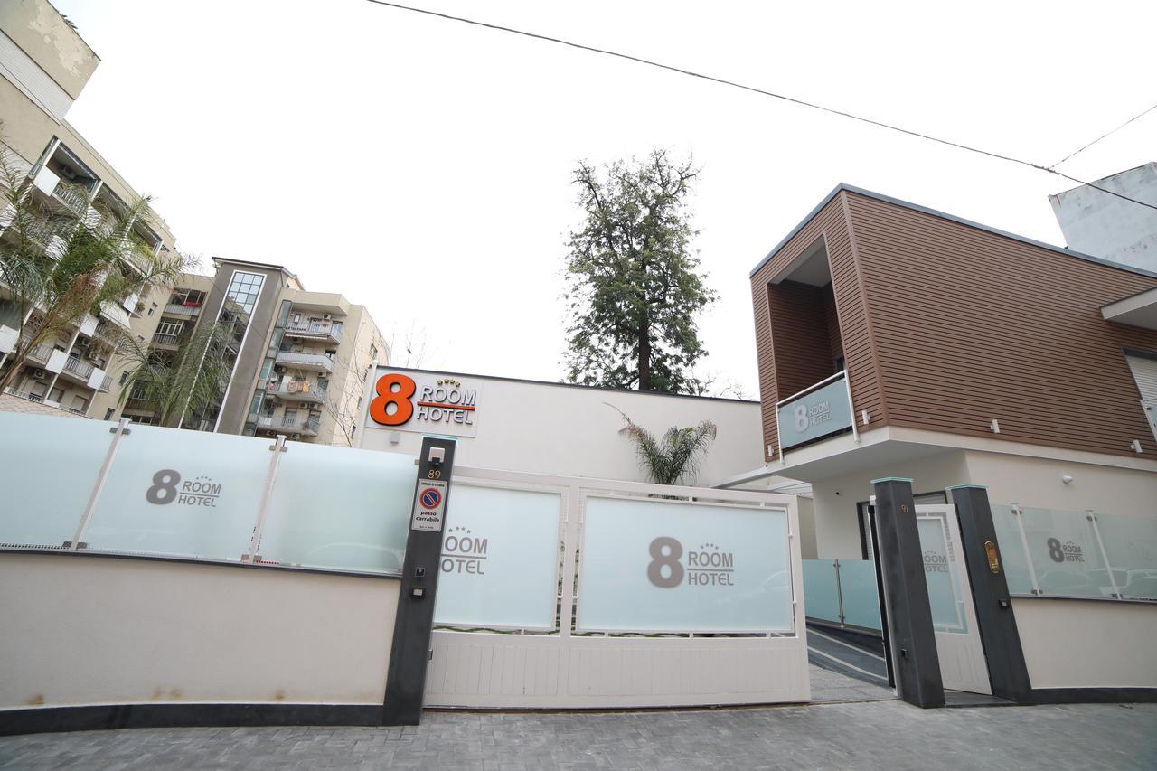 8Room Hotel Catane Extérieur photo