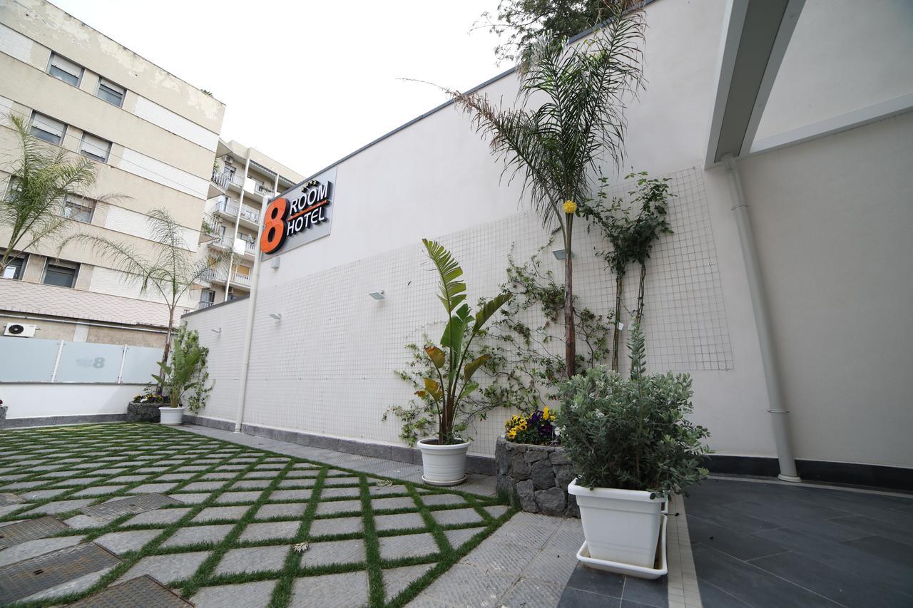 8Room Hotel Catane Extérieur photo